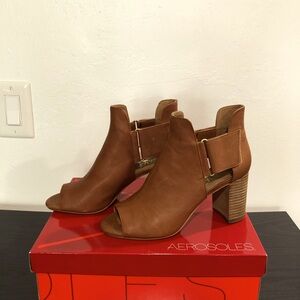 Aerosoles ankle boots, leather, medium brown, open toe, 3” heel, size 9M, NWT.